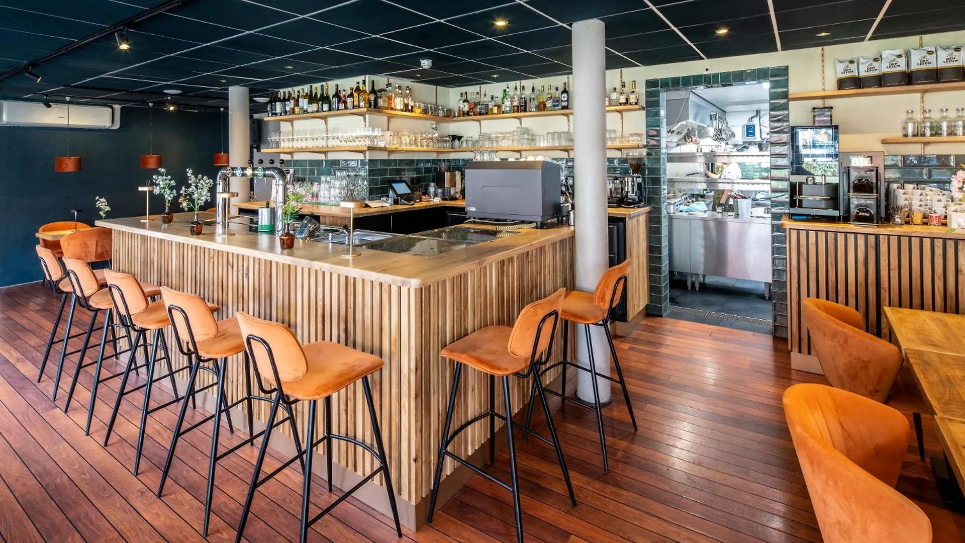 *** Hotel Floats By H2Otel Rotterdam Netherlands